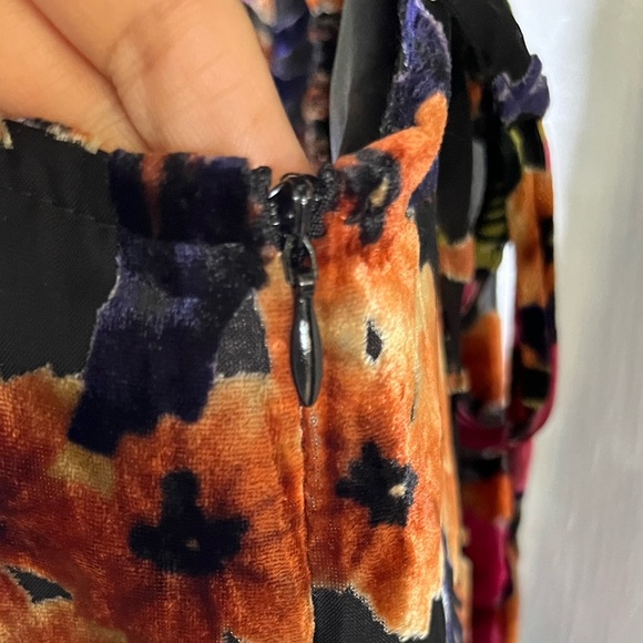 WeWoreWhat Velvet Flocked Cut Out Mini Dress Black Multi Size M - Picture 11 of 15